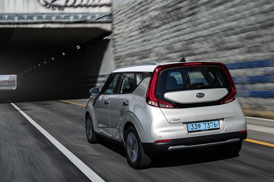  Kia Soul EV (SK3) 2019 года  (KR) (фото 28 из 35)